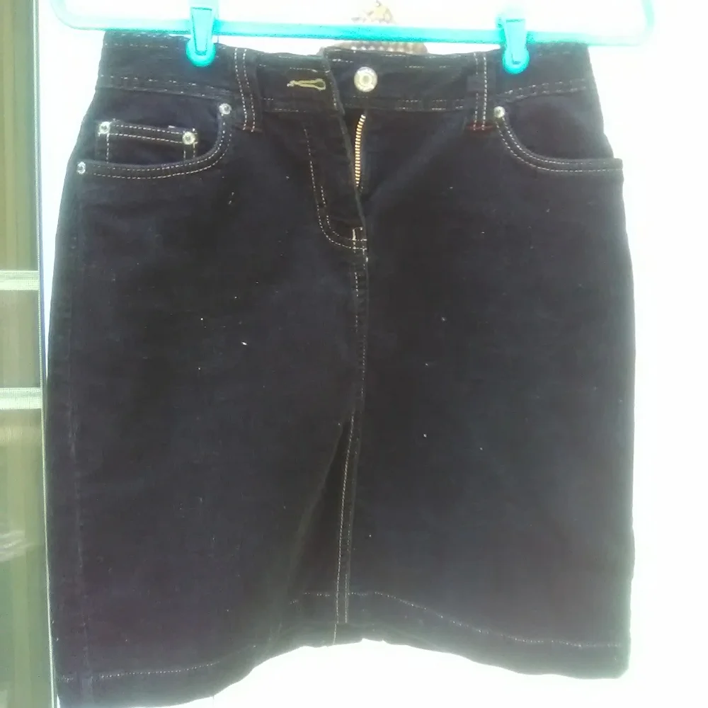 Boden black corduroy skirt